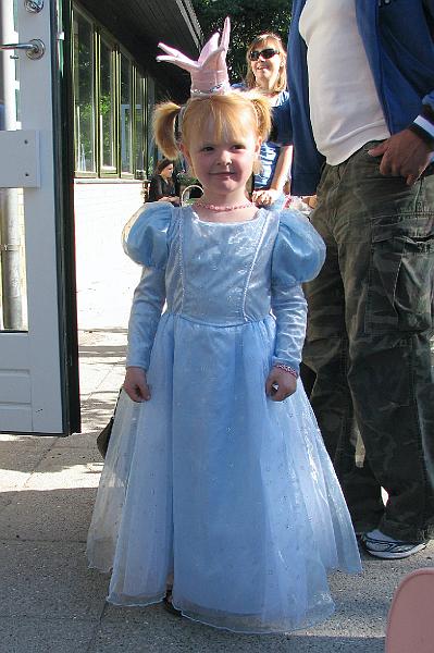 IMG_2923-m.jpg - Til prinsessefest i børnehaven