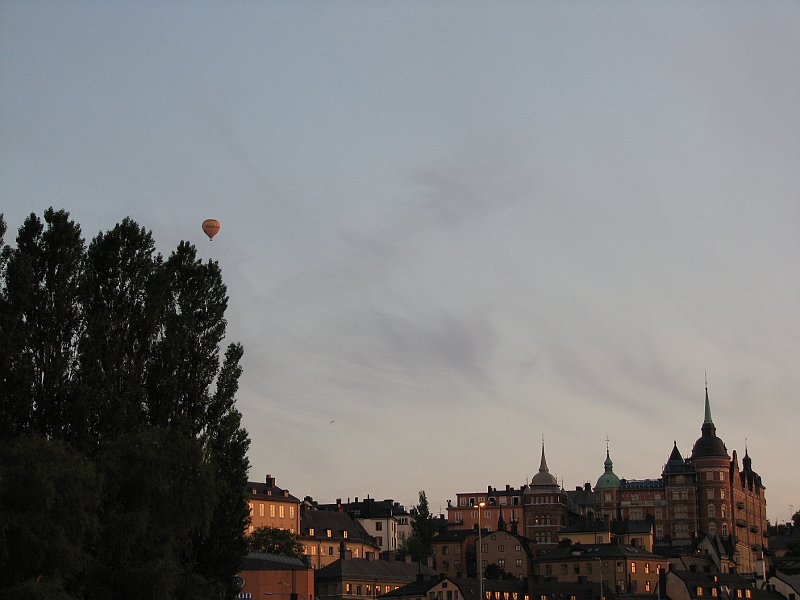 IMG_8092.JPG - Og en varmluftballon mere, med Södermalm som baggrund